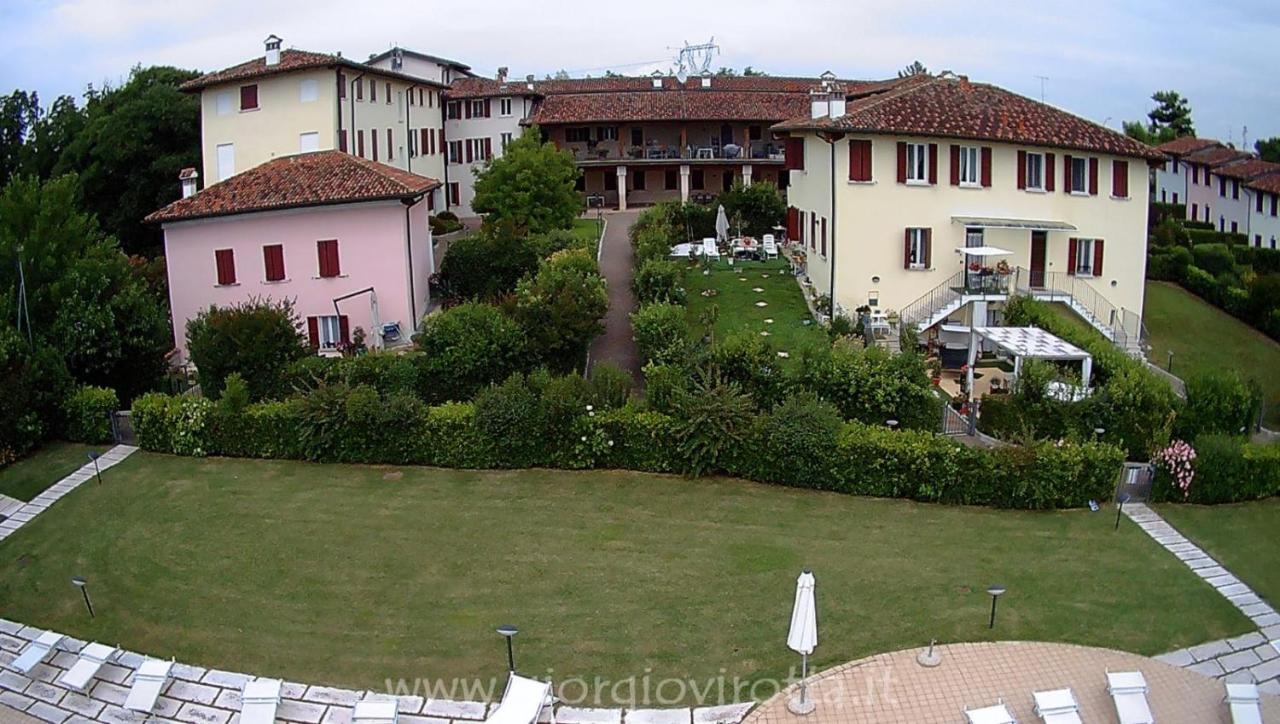 Vila 100% Design Desenzano del Garda Exteriér fotografie